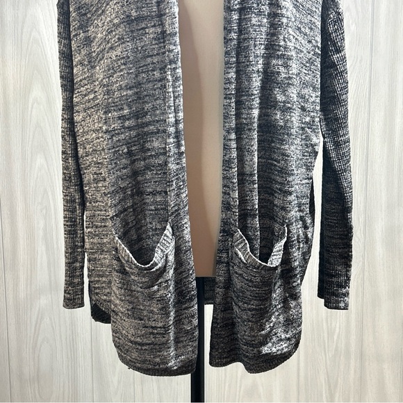 Loft Heather Gray Open Front Cardigan Size Medium - Picture 3 of 9